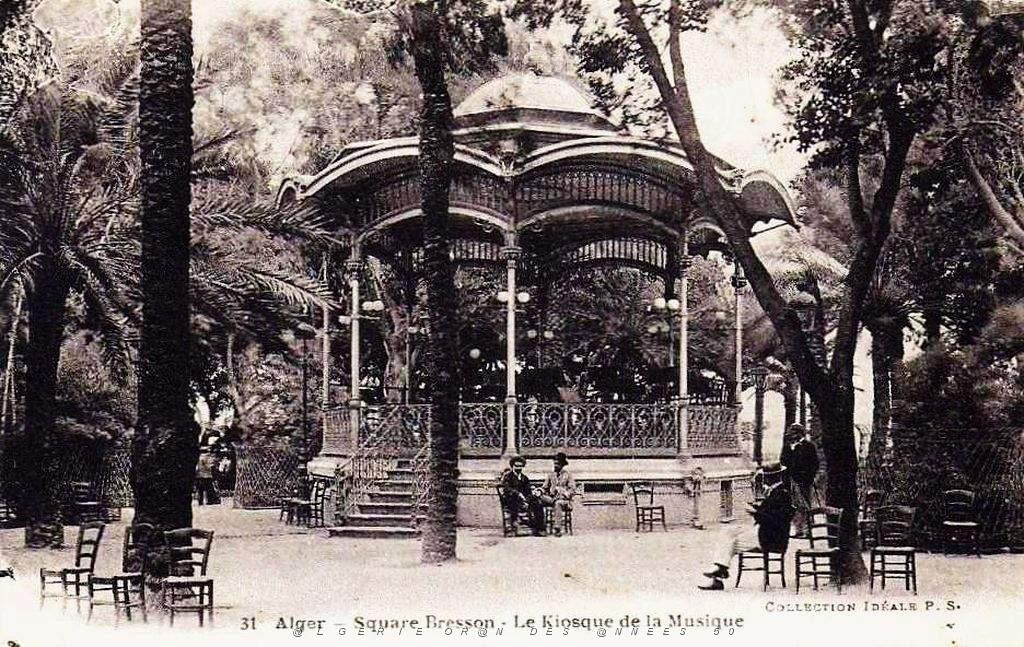 Alger - Kiosque Square Bresson 01.jpg